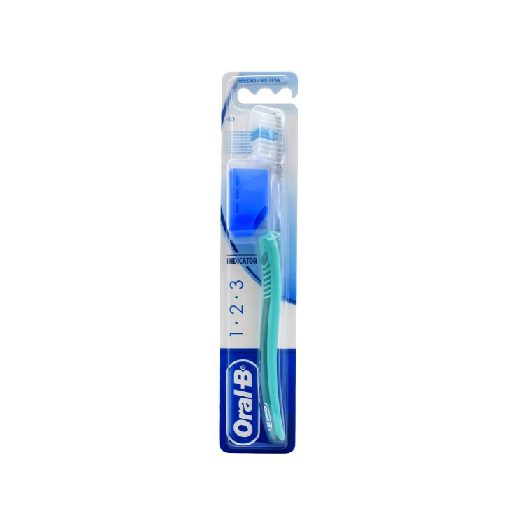 Oral-B Οδοντόβουρτσα 1-2-3 Indicator 40 Medium Πράσινη 8001841033501